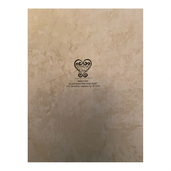 Rooster Hat Box 5” high X 12” across. Like new! - Picture 6 of 8